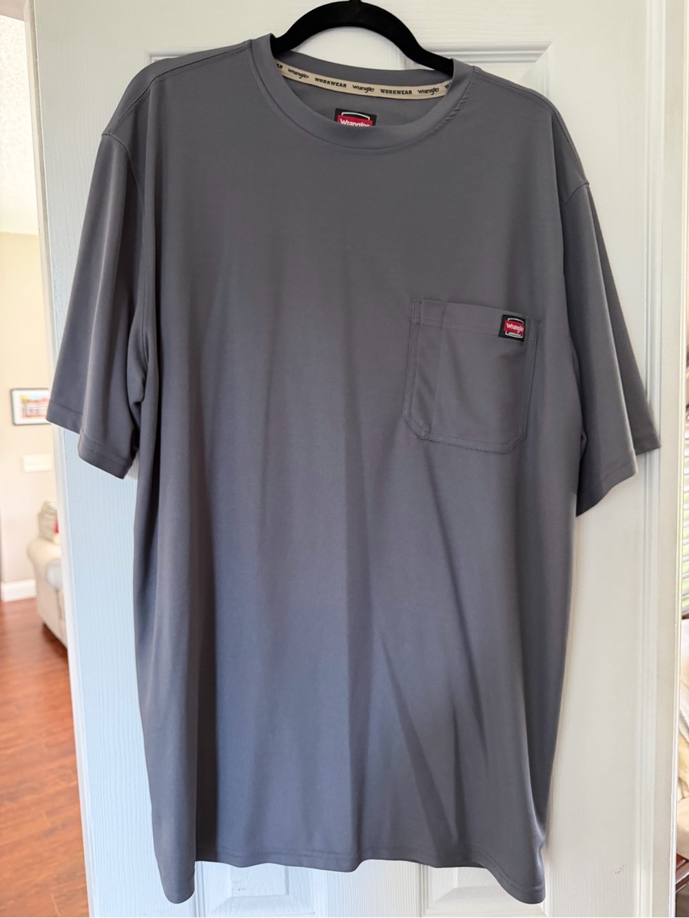 Wrangler Men’s Short Sleeve Pocket Tee - Gray